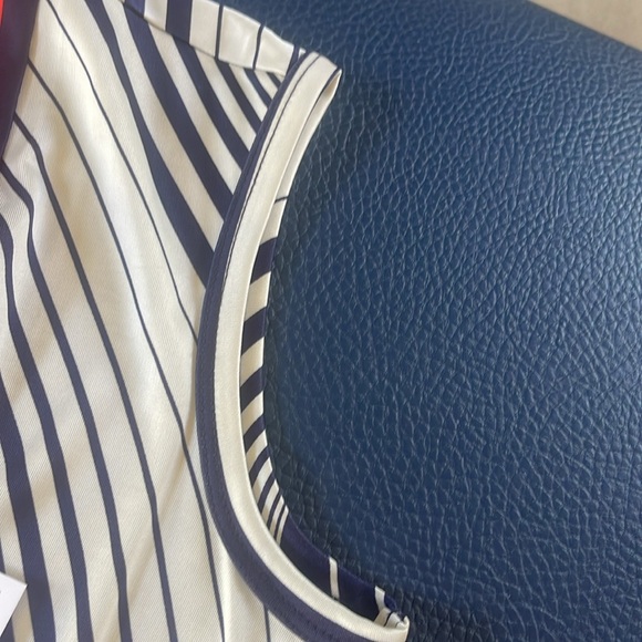 NWT•Trina Turk•Sleeveless Hampton Top abstract Striped Top~ Size Small - Picture 8 of 10